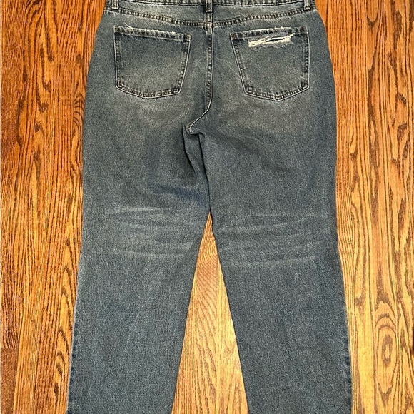 Abound Jeans - Picture 3 of 3